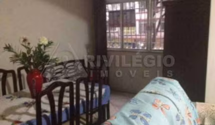 Apartamento à venda, 2 quartos, Copacabana - RIO DE JANEIRO/RJ