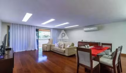 Apartamento à venda, 4 quartos, 2 suítes, Varanda, 3 vagas escrituradas, Flamengo - RIO DE JANEIRO/RJ