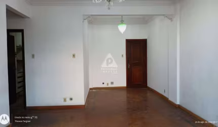 Apartamento 3 quartos com suíte no Flamengo- RJ