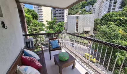 Apartamento de 3 quartos, Varanda 2 vagas na Escritura no Cosme Velho!