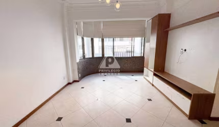 Apartamento 3 quartos, reformado, vaga, 125m², Copacabana - RIO DE JANEIRO/RJ
