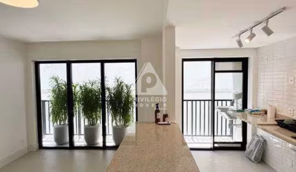 Apartamento à venda de 3 quartos com vaga - Leblon