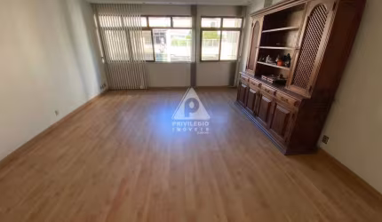 Apartamento à venda, 3 quartos, 1 suíte, Leme - RIO DE JANEIRO/RJ