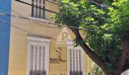 Ampla casa comercial/residencial em Botafogo próximo ao metrô e Shopping