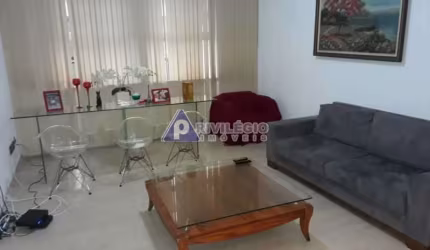 Privilégio Imóveis vende: Excelente apartamento de 3 quartos em Botafogo