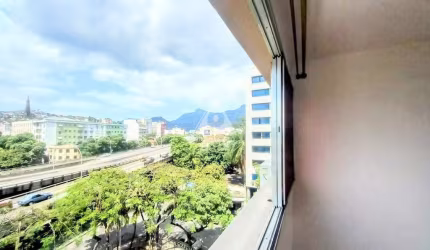 Apartamento Praça da Bandeira Sala 2 quartos Vista Cristo e vaga de garagem