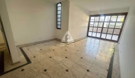 Cobertura de 5 quartos sendo um suíte, enorme terraço com churrasqueira e chuveirão, 3 vagas de garagem disponível para venda na Privilégio Imóveis