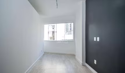 Excelente sala e quarto, próximo ao metrô, Botafogo RJ