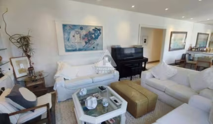 Apartamento de 134m² Original 4 Quartos, 1 Suíte e 1 Vaga a venda no Coração do Leblon