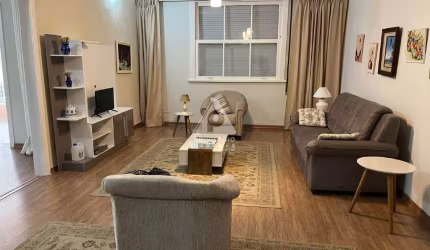 Magnifico apartamento de 221 m², no coração de Botafogo, composto por 4 quartos sendo 1 suíte, 1 vaga.