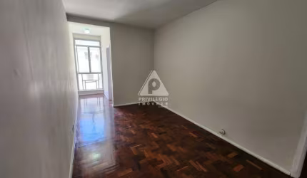 Apartamento à venda, 2 quartos, Botafogo - RIO DE JANEIRO/RJ