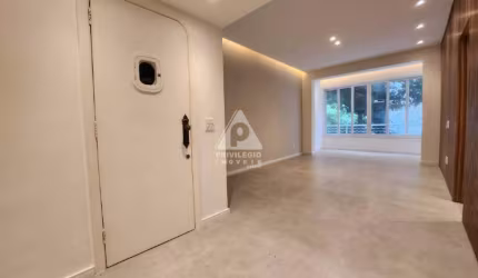 Apartamento com 3 quartos e 155 m² - Copacabana
