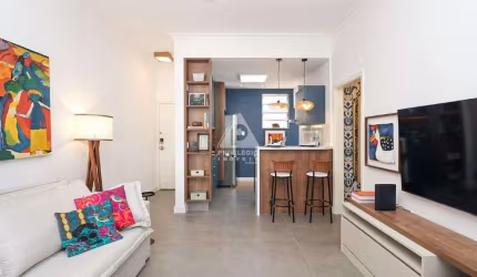 Excelente apartamento reformado 2 quartos no Leblon