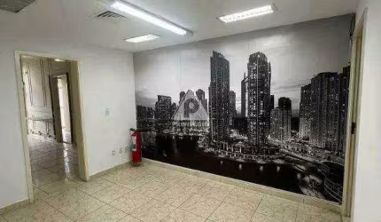 Conjunto de sala comercial à venda, 120m². Em ótima localização no Centro do Rio de Janeiro.