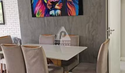 Apartamento de 3 quartos , varanda e garagem