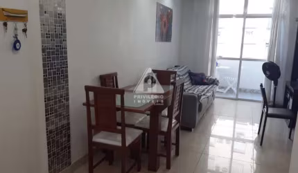 Apartamento à venda, 2 quartos, 1 suíte, Catete - RIO DE JANEIRO/RJ