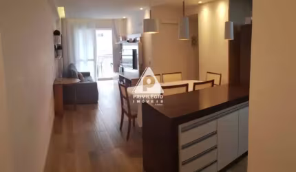 Apartamento à venda, 2 quartos, 1 suíte, 2 vagas, Catete - RIO DE JANEIRO/RJ