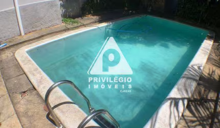 Casa de rua à venda, 5 quartos, 1 suíte, 4 vagas, Santa Teresa - RIO DE JANEIRO/RJ
