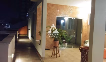 Cobertura à venda, 2 quartos, 1 suíte, Flamengo - RIO DE JANEIRO/RJ