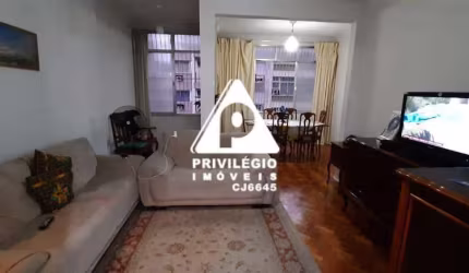 Excelente apartamento 3 quartos em Laranjeiras