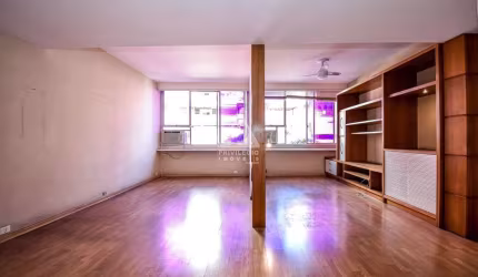 Apartamento à venda, 3 quartos, vaga na escritura em rua nobre do Flamengo