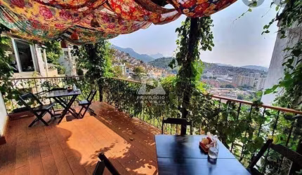 Restaurante e casa de 4 quartos à venda em Santa Teresa, Rio de janeiro