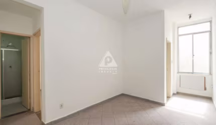 Apartamento à venda, 2 quartos, Catete - RIO DE JANEIRO/RJ