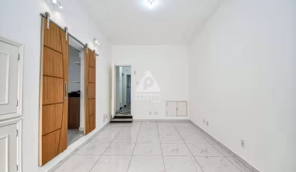 Casa de Vila à venda, 4 quartos, 1 suíte, 1 vaga, Flamengo - RIO DE JANEIRO/RJ