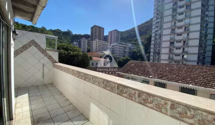 CASA TRIPLEX EM LARANJEIRAS