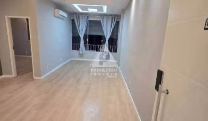 Apartamento 3 Quartos à venda no Flamengo com vaga escriturada