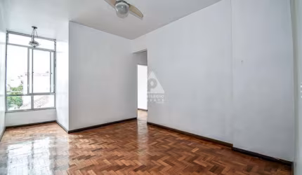 Apartamento à venda, 1 quarto, 1 banheiro, 1 vaga, Botafogo/RJ