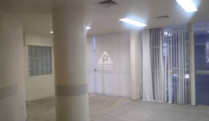 EXCELENTE SOBRELOJA NO CENTRO DO RIO DE JANEIRO