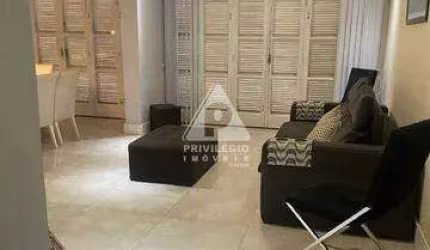 Apartamento 3 quartos (sendo 1 suite) - Atlântica