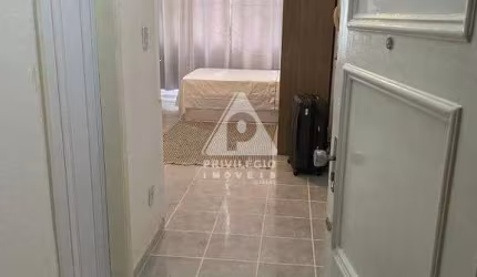 Apartamento sala, quarto e cozinha