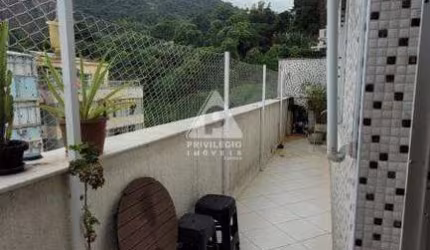 COBERTURA LINEAR DE 3 QUARTOS COM VAGA DE GARAGEM!