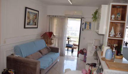 Lindo apartamento com 2 quartos 87m2 Barra da tijucaVendo LONG BEACH  Apt 2 de qts todo reformado virado pra Américas, frontal Village mall, com cozinha americana reformada há  ano , móveis todos made