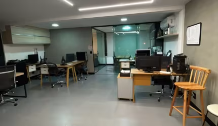 Linda sala comercial com 60 m2 Barra da Tijuca