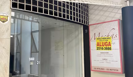 Aluga loja com subloja e sobreloja em galeria na Savassi