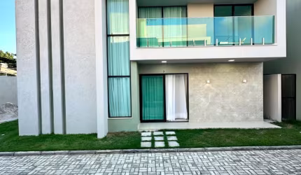 Casa a venda 4/4 sendo 3 suítes no Miragem