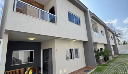 Casa a venda 4 suítes condominio fechado em Buraquinho