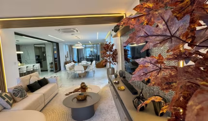 Casa 4 suítes alto luxo PORTEIRA FECHADA Av Priscila Dutra em Vilas do Atlantico