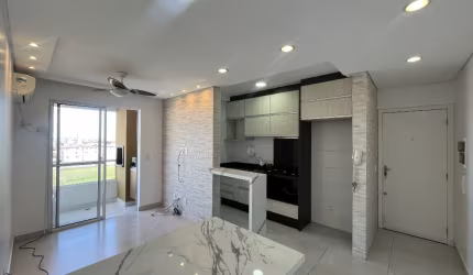Apartamento com 2 quartos semimobiliado no Iririú