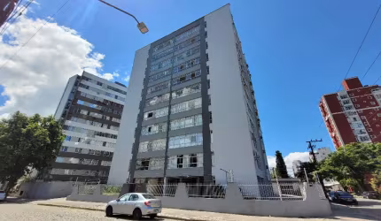 Apartamento com 1 suíte mais 2 quartos à venda no bairro Anita Garibaldi