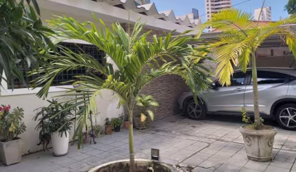 CASA FORTE - 100  METROS DA PRAÇA