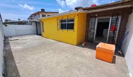 SAN MARTIN CASA ALUGAR R$ 2.200 COM 04 QUARTOS 2 SUITES COM QUINTAL