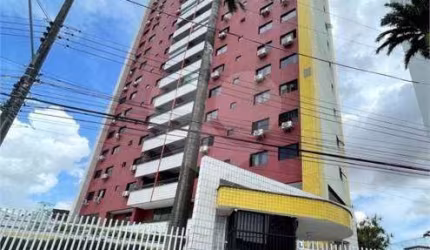 Apartamento para venda possui 120 metros quadrados com 3 quartos em Fátima - Fortaleza - Ceará