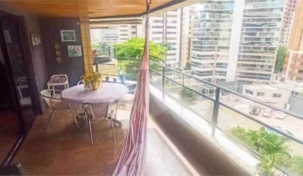 Apartamento para venda possui 143 metros quadrados com 3 quartos em Meireles - Fortaleza - Ceará
