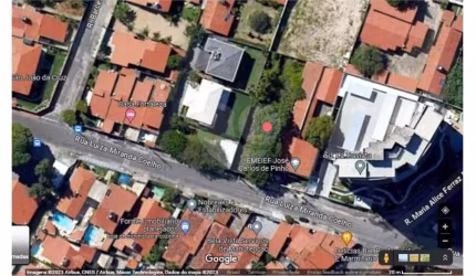 Lote de 800m no Luciano Cavalcante