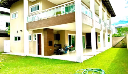 Linda Casa Duplex no Alphaville Eusébio