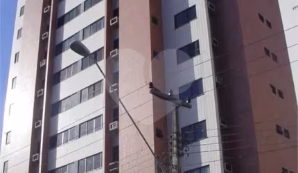 Condomínio: San Silvestre